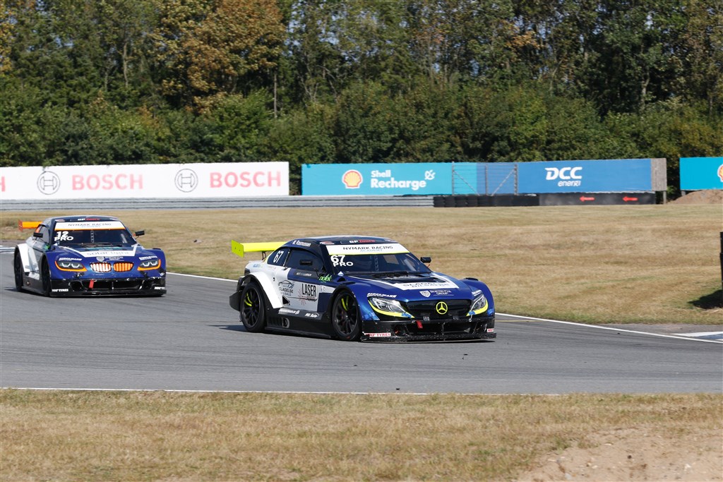 #67 Mads Rasmussen & #12 Emil Østergaard - Hårdt Grand Prix for Nymark Racing Academy.
(Foto: Motorsporten.dk)